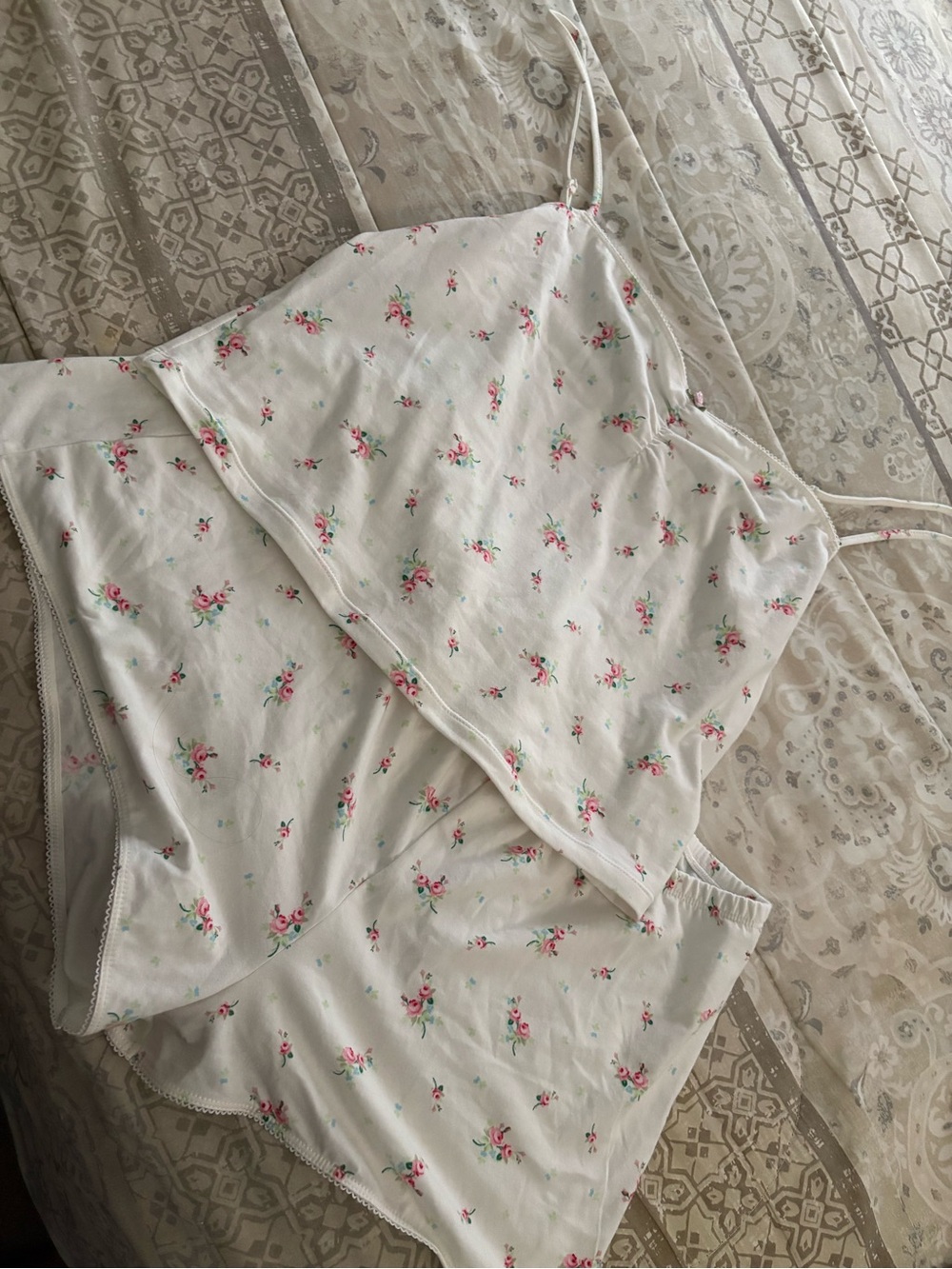 wild fable White Floral Cami & Short Sleep Set with Pink Roses